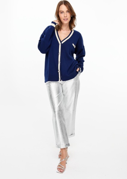 Biyeli Taşlı Düğmeli Triko Hırka-LACI