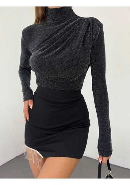 Kadın Dik Yaka Büzgülü Bluz