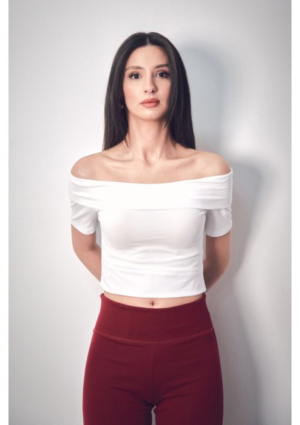 Basic Madonna Yaka Bluz