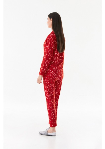 Kar Tanesi Desenli Gömlek Yaka Süet Pijama Takımı fırsatları