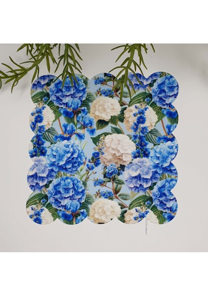 Mavi Beyaz Ortanca Çiçekleri Desenli Lazer Kesim Kumaş Kokteyl Peçetesi 1 Adet