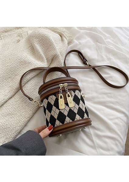 Kadınlar Için Popüler Küçük Bahar Moda Niş Crossbody Doku Eşkenar Dörtgen Taşınabilir Kova Çantası (Yurt Dışından)