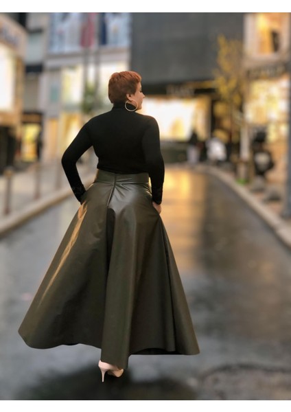 Deri Cepli Kloş Uzun Etek modelleri