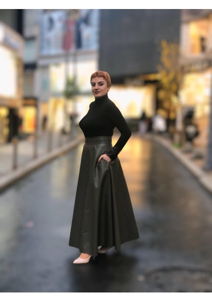 Deri Cepli Kloş Uzun Etek indirimleri