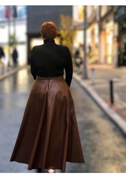 Deri Cepli Kloş Uzun Etek modelleri