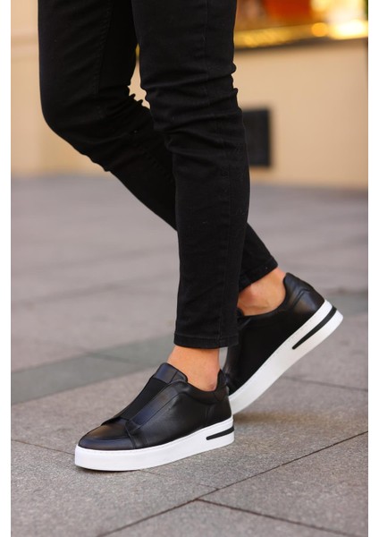 - Siyah Sneakers Siyah