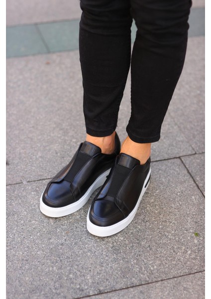 - Siyah Sneakers Siyah
