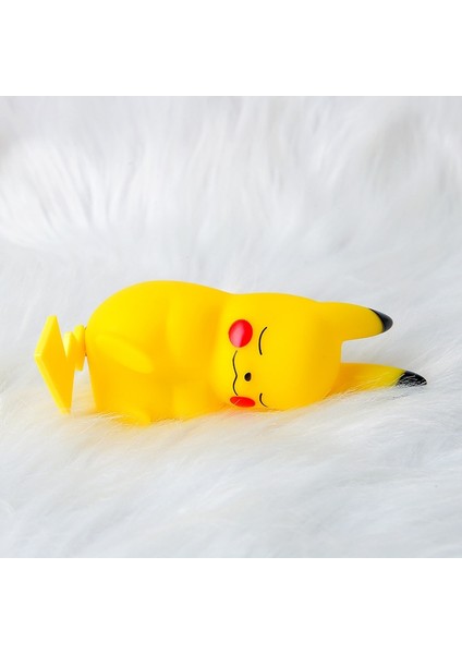 Pokemon Modeli Gece Lambası Pikachu Sevimli Yatma Pozisyonu Charmander Psyduck Squirtle LED Odası Dekorasyon Yumuşak Aydınlatma Oyuncaklar Hediyeler (Yurt Dışından) fırsatları