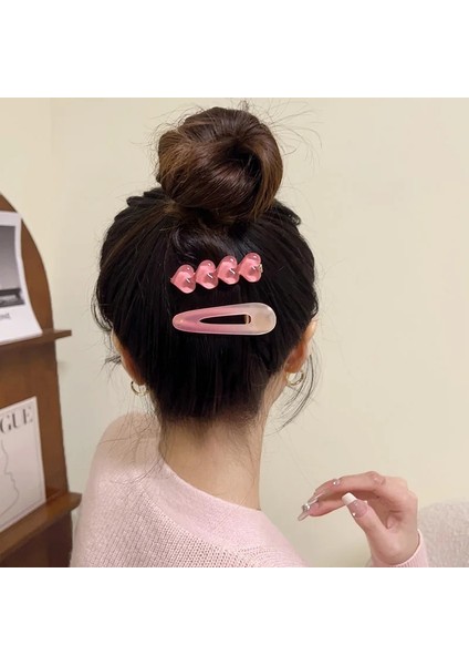 Adet/takım Yeni Kız Moda Pembe Renk Geometrik Yıldız Süs Pembe Saç Klipleri Yetişkin Tatlı Tokalar Kadın Saç Aksesuarları (Yurt Dışından) indirimleri