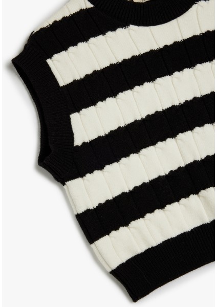 Çizgili Slim Fit Bisiklet Yaka Crop Süveter modelleri