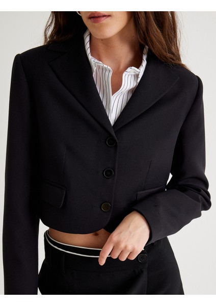 Crop Blazer Ceket Düğmeli Kapaklı Cep Detaylı Regular Fit indirimleri