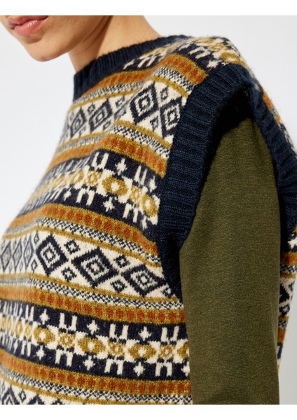 x Sima Tarkan - Triko Oversize Süveter Yuvarlak Yaka Çok Renkli Etnik Desenli indirimleri