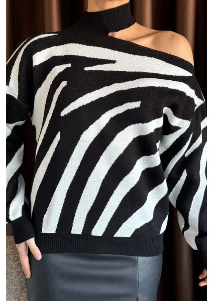 Kadın Omuz Dekolteli Zebra Desenli Triko Bluz (s-m-l Beden Uyumludur) P-00001171