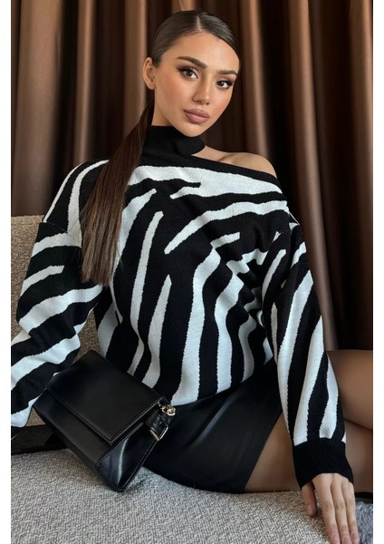 Kadın Omuz Dekolteli Zebra Desenli Triko Bluz (s-m-l Beden Uyumludur) P-00001171