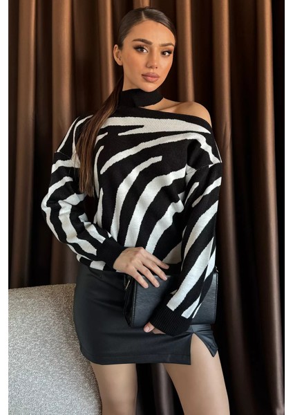 Kadın Omuz Dekolteli Zebra Desenli Triko Bluz (s-m-l Beden Uyumludur) P-00001171