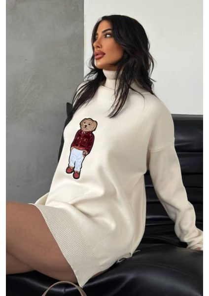 Ayıcıklı Kazak - Balıkçı Yaka Teddy Bear Aplikli Oversize Kadın Triko Kazak 650