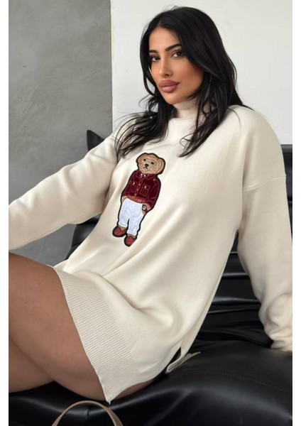Ayıcıklı Kazak - Balıkçı Yaka Teddy Bear Aplikli Oversize Kadın Triko Kazak 650 fiyatları