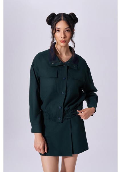 Kadın Logolu Uzun Kol Cep Detaylı Düğmeli Yeşil Mont 2591610 fiyatları