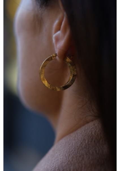 14 Ayar Altın Kalın Desenli Köşeli Halka Küpe modelleri