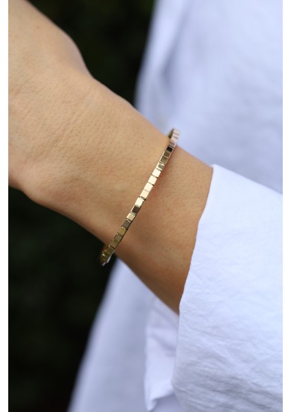 14 Ayar Altın Sarı Küp Dizisi Kelepçe