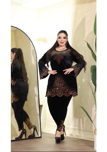 Lazer Kesim Crystal Taşlı Taytlı Kadife Takım - Siyah