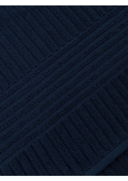 Desenli Banyo Havlusu 70X140 cm