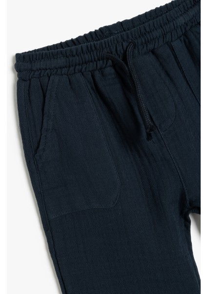 Pamuklu Beli Bağlamalı Cep Detaylı Basic Jogger Pantolon modelleri