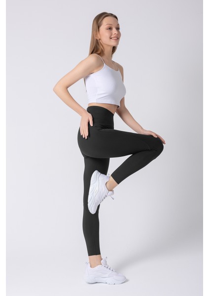 Kadın Siyah Lazer Kesim Ekstra Toparlayıcı Push Up Sporcu Tayt