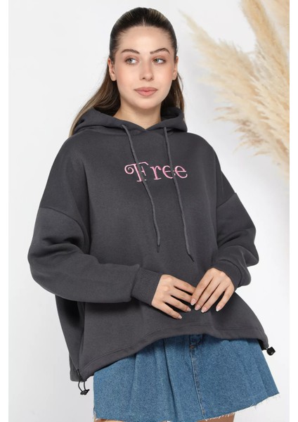 Kapüşonlu Free Nakışlı Üç Iplik Şardonlu Sweatshirt