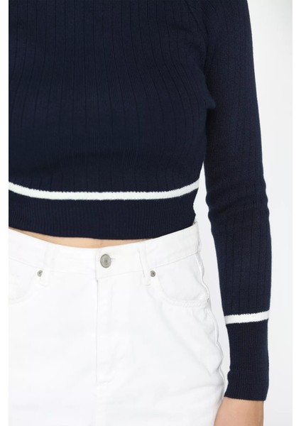 Fitilli Crop Triko Kazak P-00012425 fırsatları