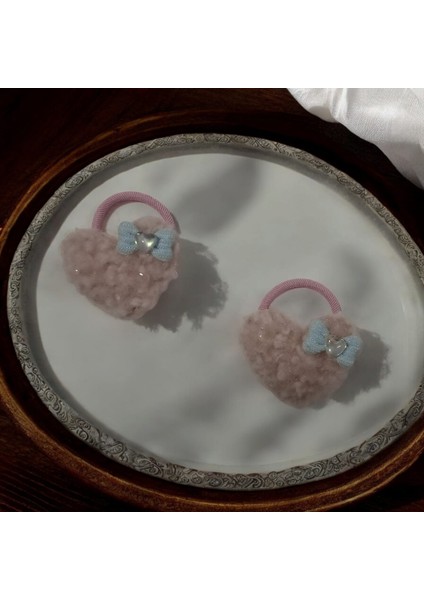 Buklet Kurdele Desenli Kalpli Kız Çocuk Bağlama Toka