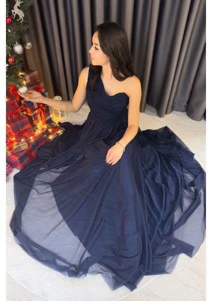 Kadın Tek Omuz Piliseli Kloş Abiye Elbise Lacivert, Siyah, Kırmızı modelleri