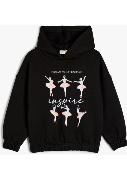 Baskı Detaylı Uzun Kollu Kapşonlu Sweatshirt