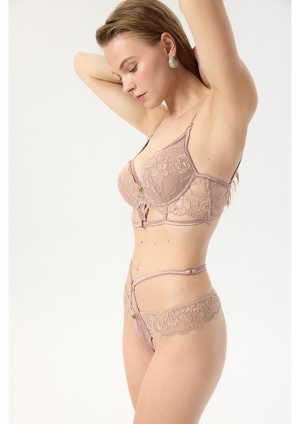 Karlotta Gül Kurusu Saten Dantelli Kemer Detaylı Tanga modelleri