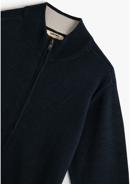 Basic Basic Hırka Dik Yaka Fermuar Kapamalı modelleri