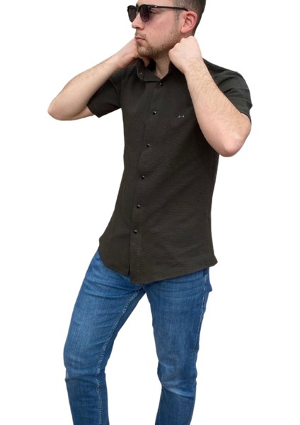 Erkek Gömlek Düğme Detaylı Premium Likralı Kısakollu Slim Fit Erkek Spor Gömlek fırsatları