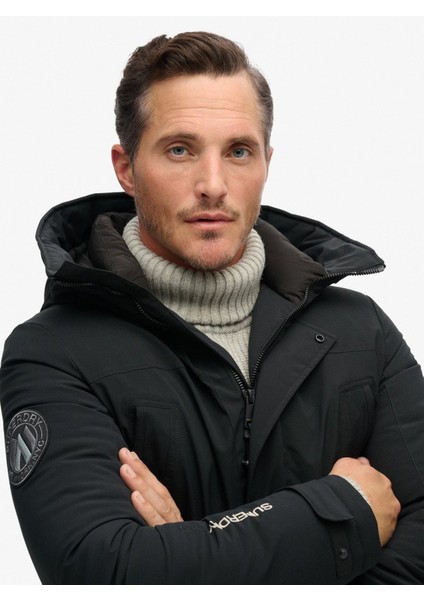 Siyah Erkek Mont M5011909A02A_CITY Padded Parka Jack modelleri