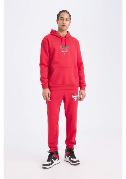 DeFactoFit NBA Chicago Bulls Standart Fit Kapüşonlu Sirt Baskılı Kalın Sweatshirt B3884AX25SP