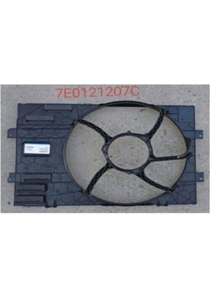 70450 Fan Davlumbazı Transporter T6-T7-T8 2011- 7E0121207C