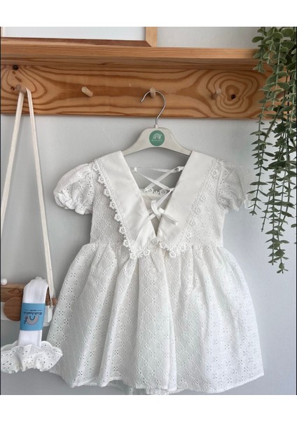 ALYRA Kız Çocuk Beyaz Elbise Kız Bebek Sırt Detaylı Fistolu Doğum Günü Parti Özel Gün Düğün Bayramlık Günlük Elbise Çocuk Giyim ALY0100