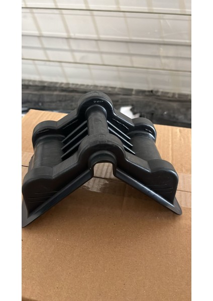 5'li Plastik Yük Koruyucu Köşebent Siyah