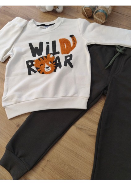 Wild Roar Yazılı Kaplanlı Sweat Alt Üst Takım Beyaz