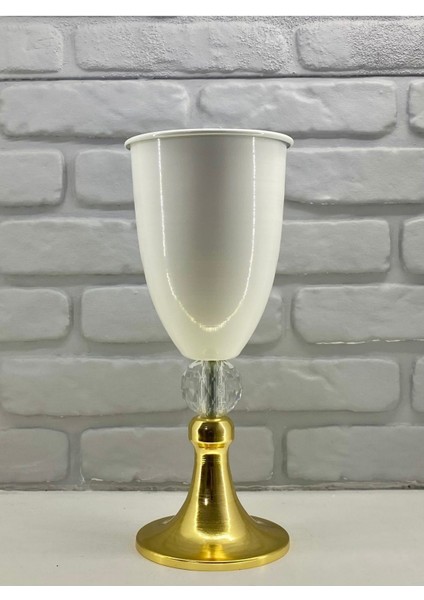 Modern Dekoratif Gold Yüksek Ayaklı Kristal Taşlı Beyaz Vazo Masa Üstü Aksesuar Dekor modelleri