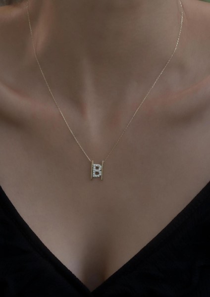 14 Ayar Altın Taşlı B Harfli Lamelle Kolye fırsatları