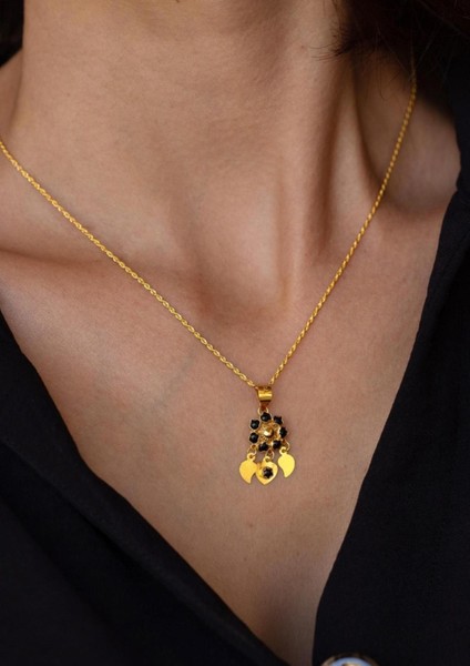14 Ayar Altın Siyah Papatya Kolye