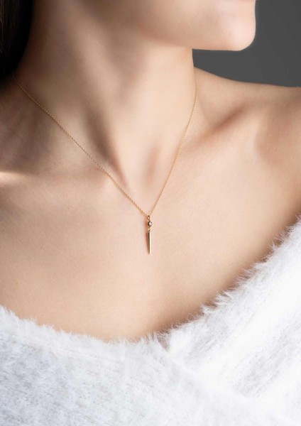 14 Ayar Altın Sivri Uç Kolye