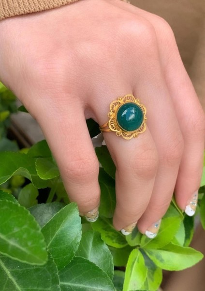 Kadın 14 Ayar Altın Oval Zümrüt Telkari Yüzük modelleri