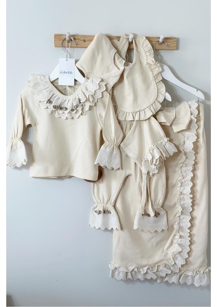Nell Kız Bebek Krem Fırfırlı Gül Işlemeli Dantel Detaylı 7'li Set