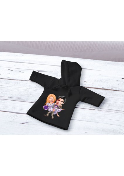 Kişiye Özel Sevgililer Karikatürlü Mini Siyah Içki Şişesi Tişörtü , Ev Bar Dekoru, Viski, Şarap, Votka, Rakı Şişesi Tişörtü, Ev Barı-28 modelleri