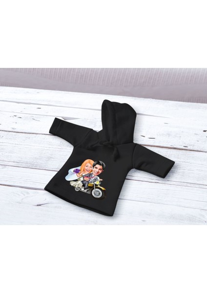 Kişiye Özel Sevgililer Karikatürlü Mini Siyah Içki Şişesi Tişörtü , Ev Bar Dekoru, Viski, Şarap, Votka, Rakı Şişesi Tişörtü, Ev Barı-8 modelleri